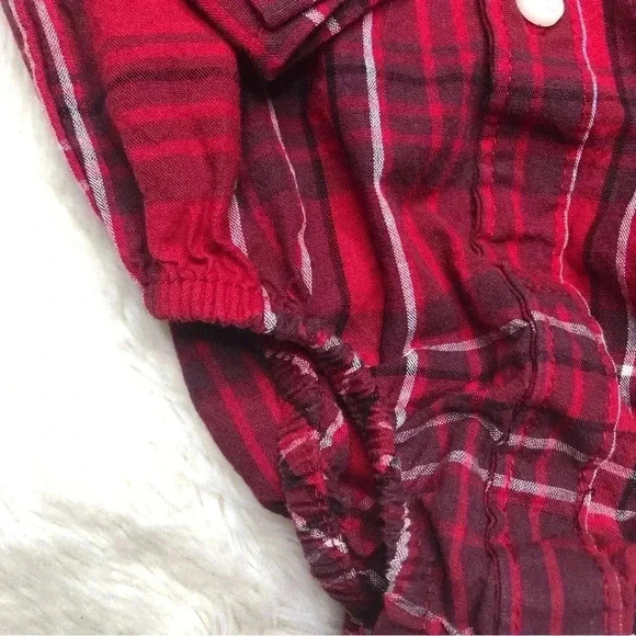 The Children’s Place Onesie Red/Black/White Plaid collared Buttoned 3-6 Months - Picture 3 of 16